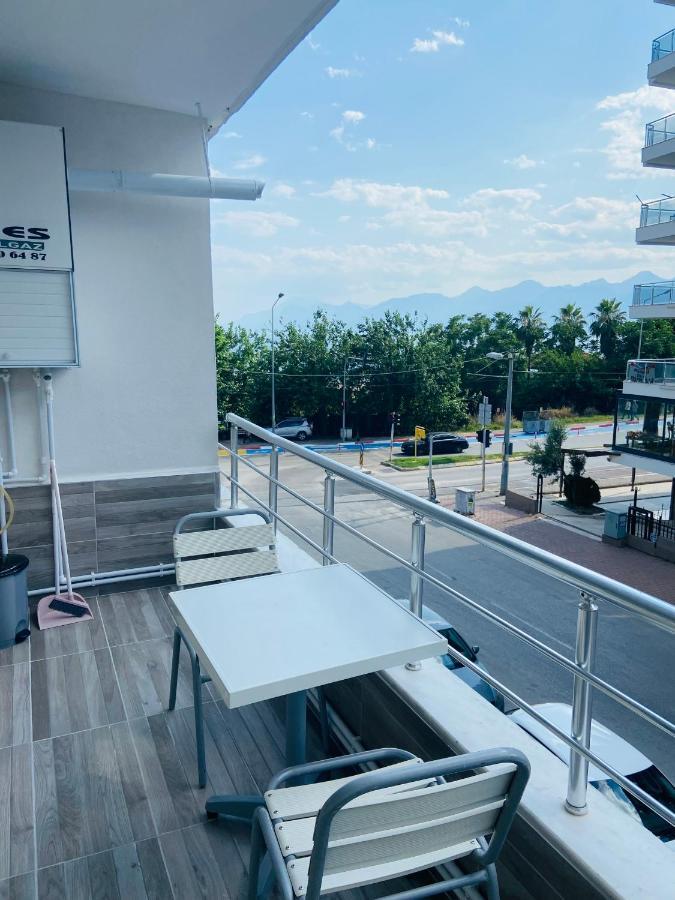 Near Isiklar Street, Close To Kaleici Daire Antalya